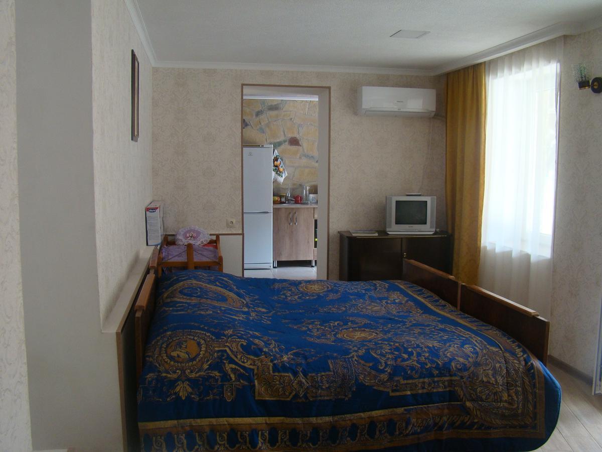 Guest House Ucha Mtsʼkhetʼa Buitenkant foto